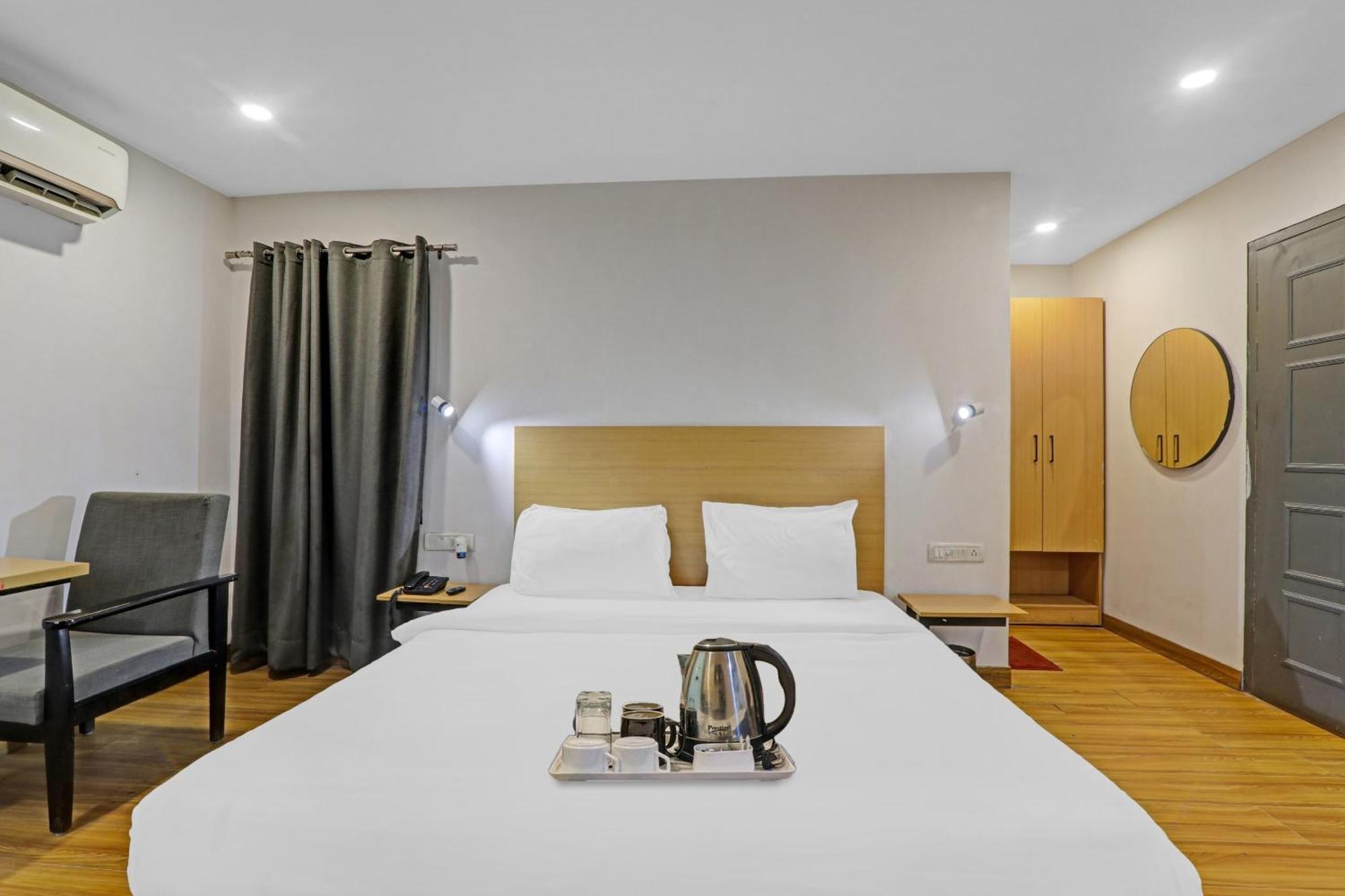 Townhouse The Shubham Hotel Bijnaur Buitenkant foto